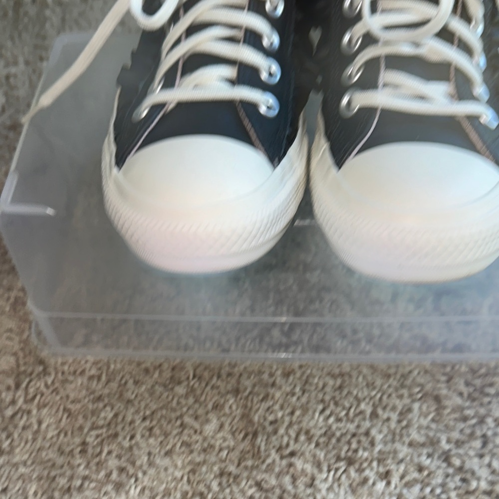 Converse Chuck Taylor Madison Sneaker - Picture 6 of 7